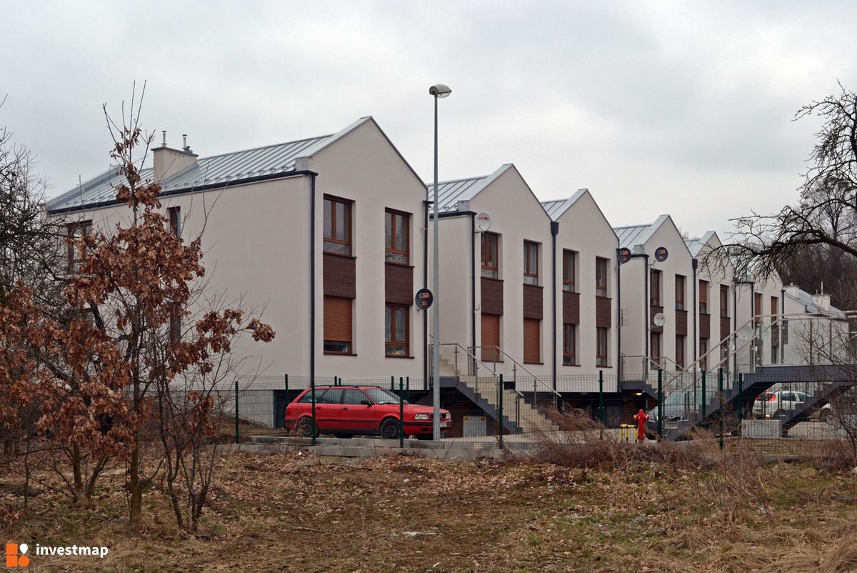 Zdjęcie [Wrocław] Osiedle domów jednorodzinnych "Nowe Maślice", al. Śliwowa fot. alsen strasse 67 