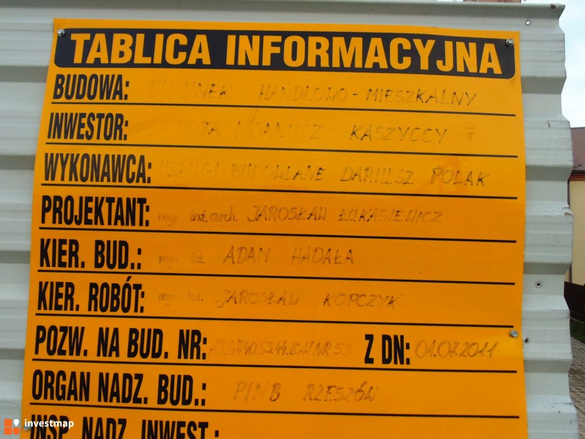 Zdjęcie [Rzeszów] Budynek Mieszkalno - Usługowy, ul. Langiewicza fot. Damian Daraż 