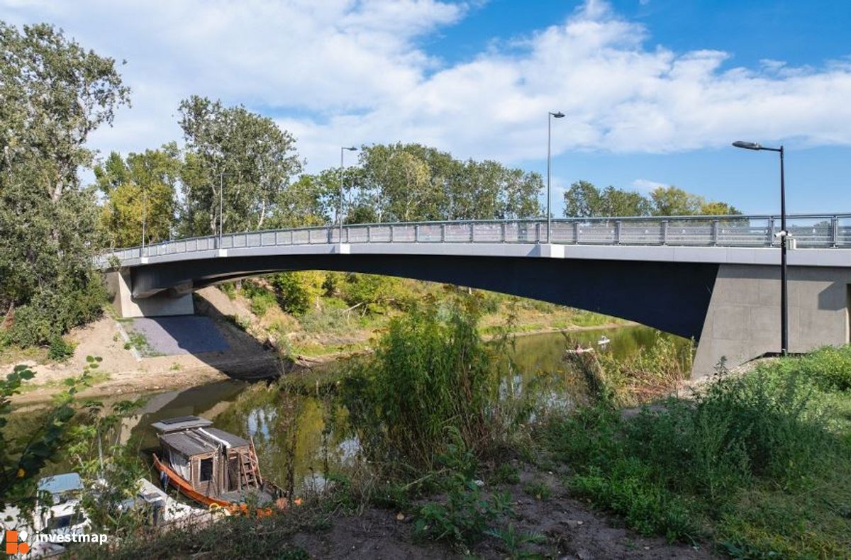 Zdjęcie Kładka pieszo-rowerowa nad Portem Czerniakowskim fot. Orzech 