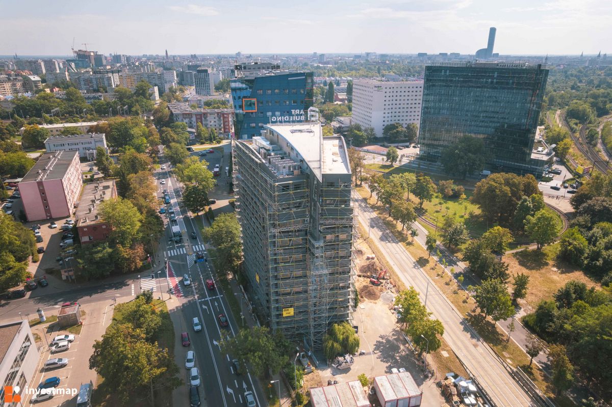 Zdjęcie Millennium Towers fot. Jakub Zazula 