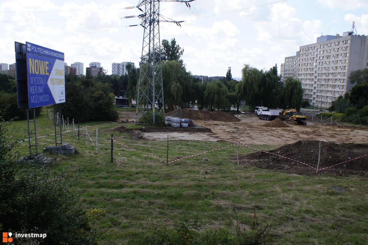 Zdjęcie [Kraków] Parking, ul. Skarżyńskiego fot. Damian Daraż 