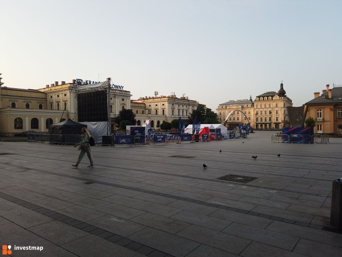 Zdjęcie Plac Jeziorańskiego fot. Damian Daraż 