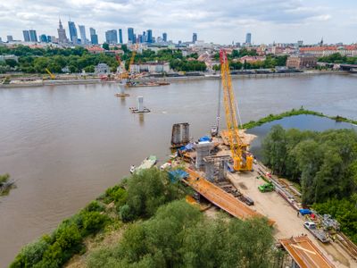 W Warszawie powstaje nowy most pieszo-rowerowy przez Wisłę [ZDJĘCIA + WIZUALIZACJE]