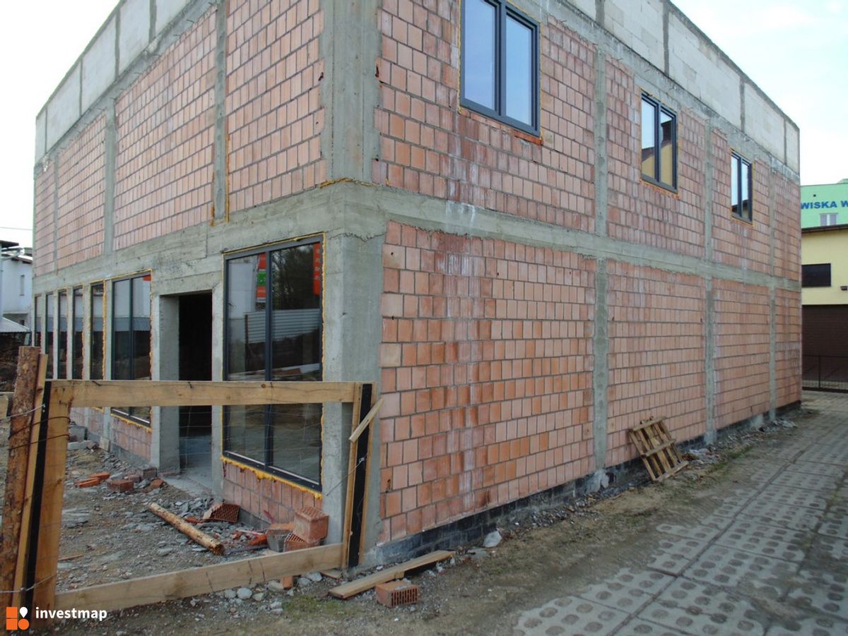 Zdjęcie [Rzeszów] Budynek Mieszkalno - Usługowy, ul. Langiewicza fot. Damian Daraż 