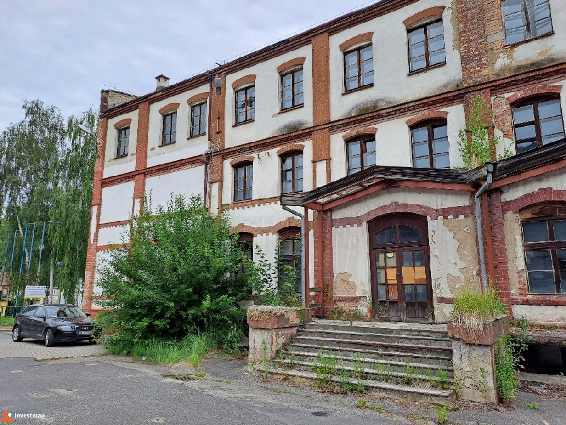 Przebudowa budynku administracyjno-biurowego, ul. Stroma 6