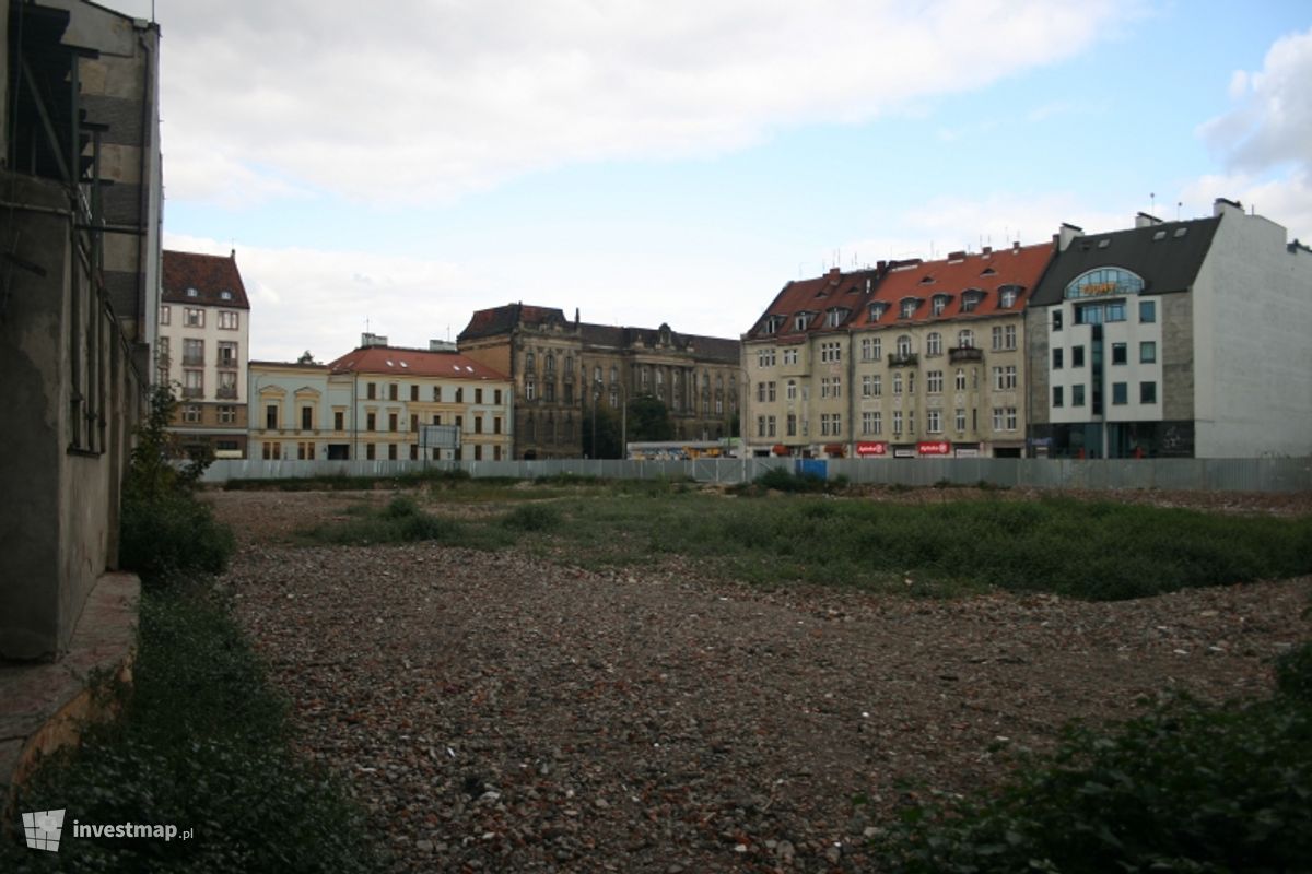 Zdjęcie [Wrocław] Kompleks hotelowo-handlowo-apartamentowy "Centrum Metropol" fot. Xyz 