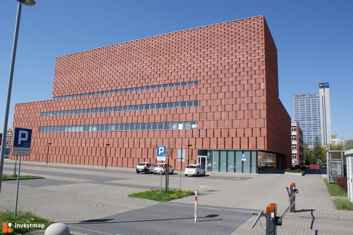 Zdjęcie [Katowice] Centrum Informacji Naukowej i Biblioteka Akademicka fot. Damian Daraż 