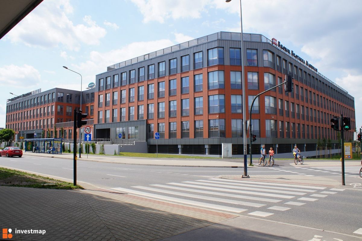 Zdjęcie Orange Office Park fot. Damian Daraż 