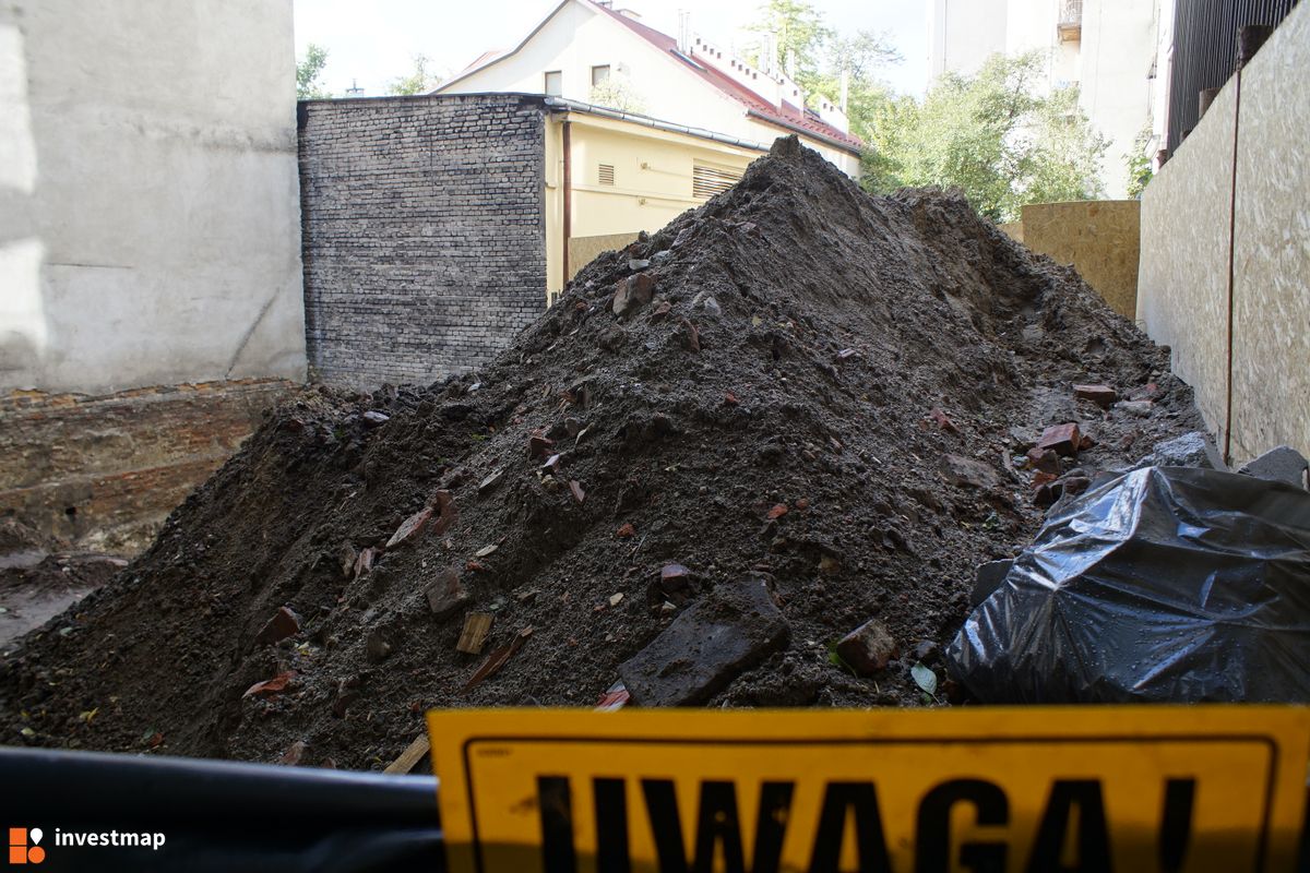 Zdjęcie [Kraków] Budynek Mieszkalno - Usługowy, ul. Krowoderska 62 fot. Damian Daraż 