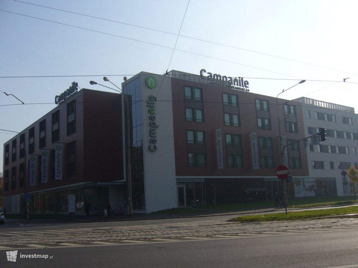 Zdjęcie [Wrocław] Hotel "Campanile", ul. Borowska fot. Orzech 