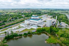 Pod Wrocławiem za 1,4 mld złotych powstała nowa, wielka elektrociepłownia gazowa [ZDJĘCIA]