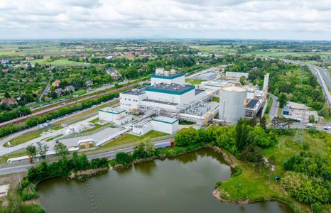 Pod Wrocławiem za 1,4 mld złotych powstała nowa, wielka elektrociepłownia gazowa [ZDJĘCIA]