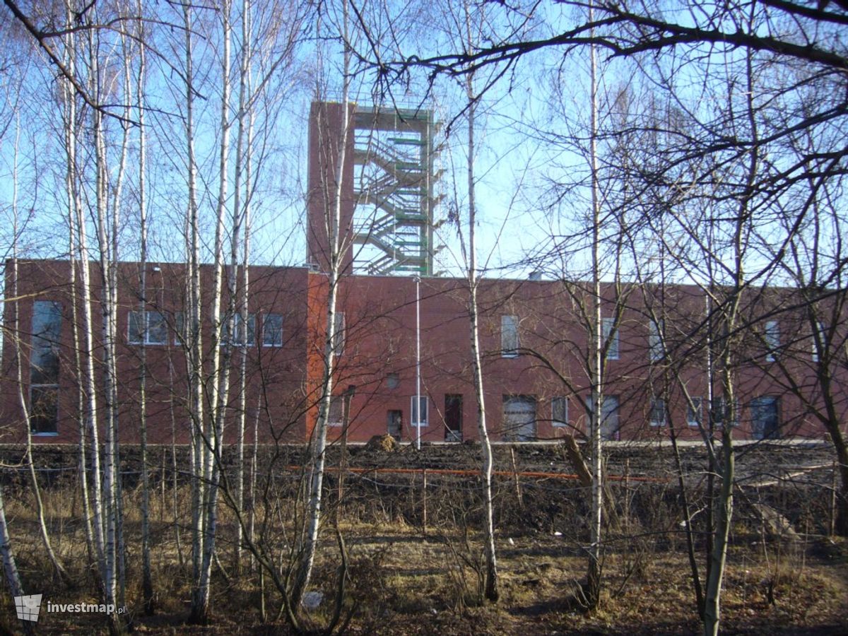 Zdjęcie [Wrocław] Strażnica, ul. Kosmonautów fot. Orzech 