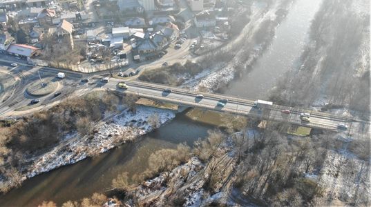 Stary most w Bolesławcu w ciągu DK94 zostanie zastąpiony dwoma nowymi przeprawami 