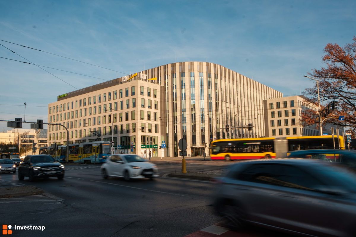 Zdjęcie Sagittarius Business House fot. Jakub Zazula 