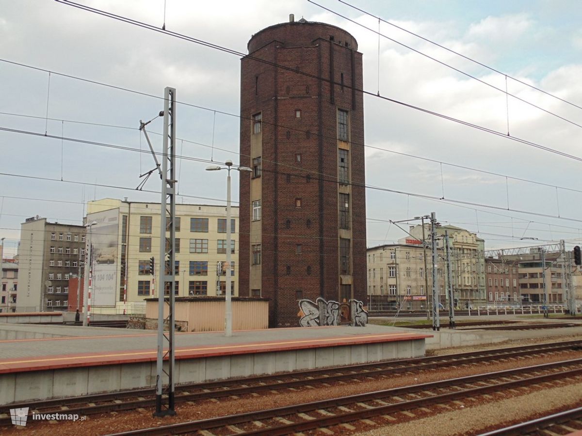 Zdjęcie [Katowice] Wieża Ciśnień, ul. Dworcowa fot. Damian Daraż 