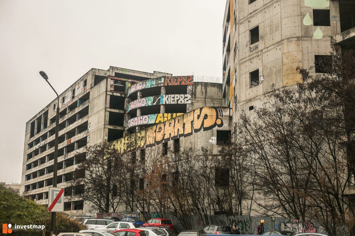 Zdjęcie Biurowec, ul. Kolejowa fot. Tomasz Matejuk