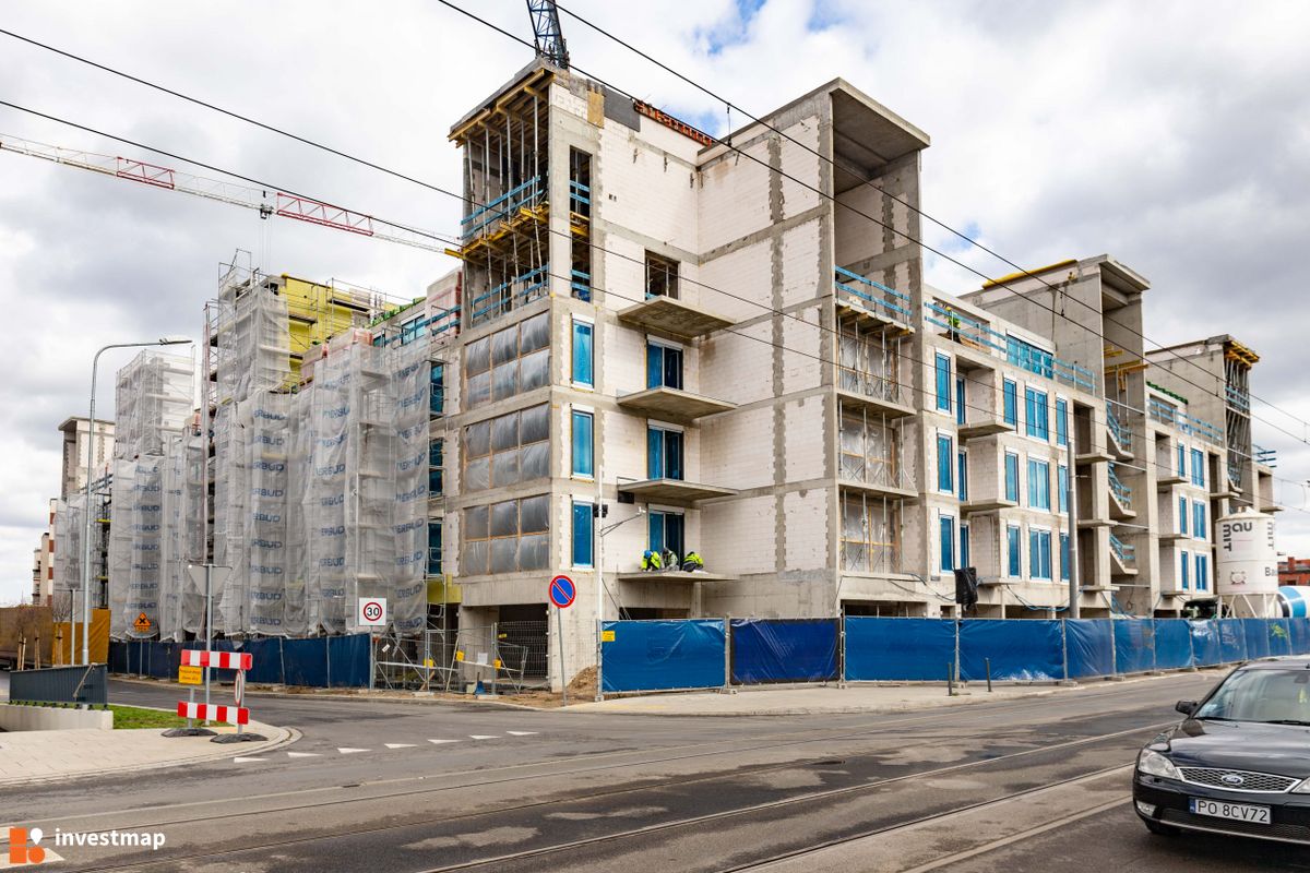 Zdjęcie [Poznań] Kompleks mieszkalno-biurowo-usługowy "Zajezdnia Poznań" fot. Jakub Zazula 