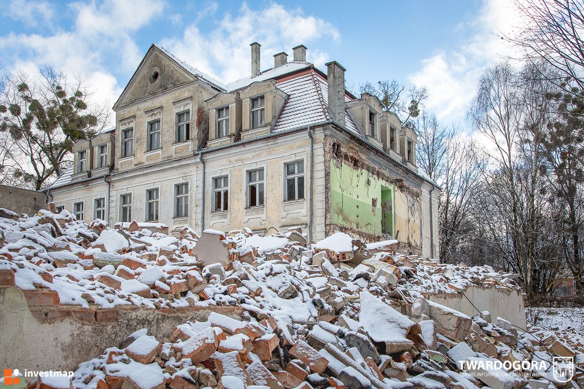 Zdjęcie Pałac (rewitaryzacja) fot. Orzech 