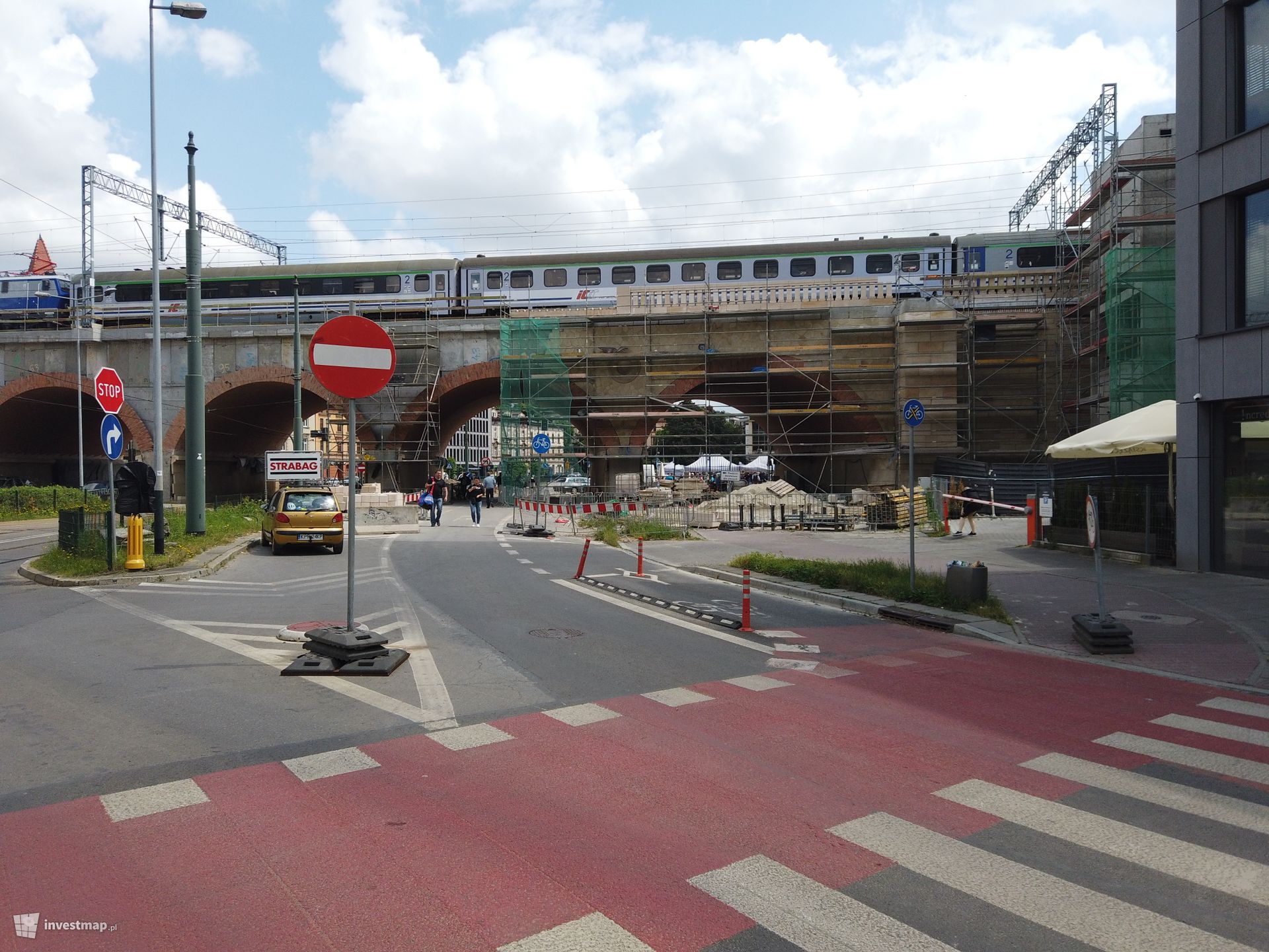 W centrum Krakowa trwa budowa nowej estakady Szybkiej Kolei Aglomeracyjnej 