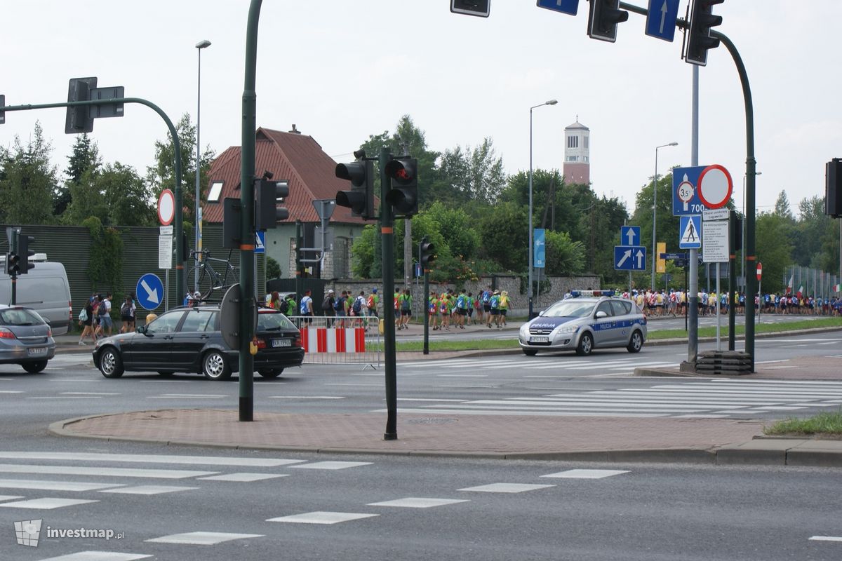 Zdjęcie [Kraków] Biurowiec, ul. Turowicza/Witosa fot. Damian Daraż 