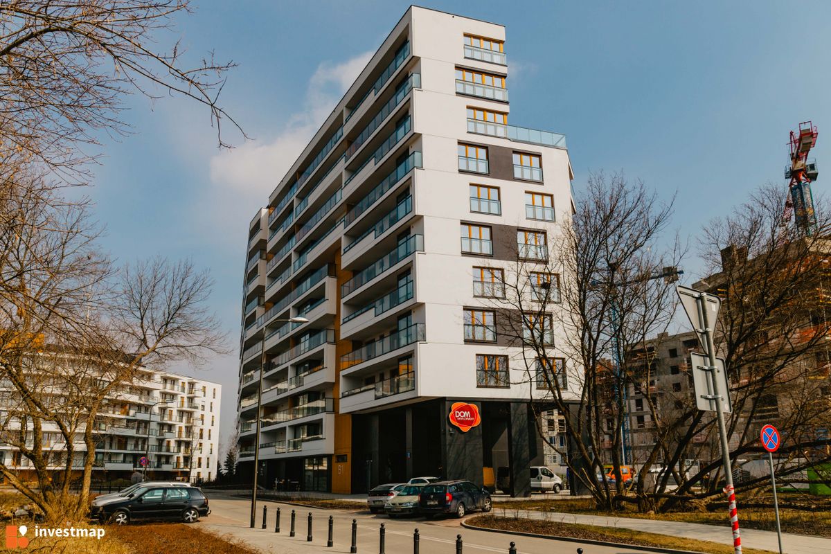 Zdjęcie [Warszawa] Apartamentowiec "Dom Pod Zegarem" 