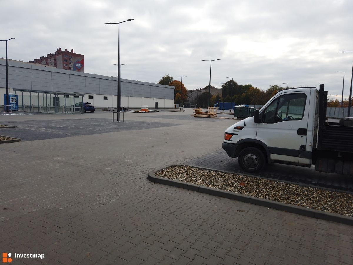 Zdjęcie Lidl, ul. Okulickiego fot. Damian Daraż 