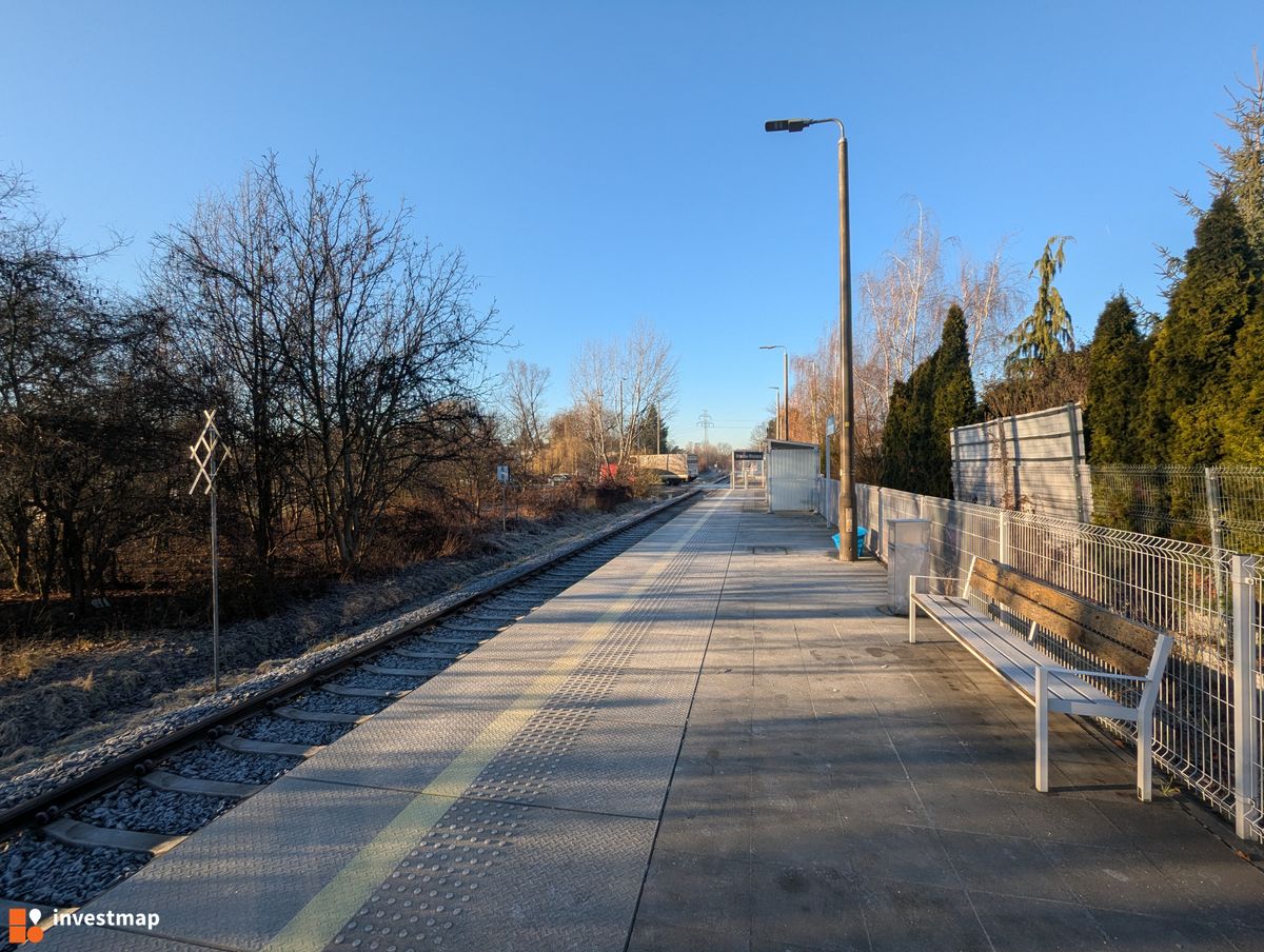 Zdjęcie Stacja Kolejowa Wrocław Wojszyce fot. Jakub Zazula 