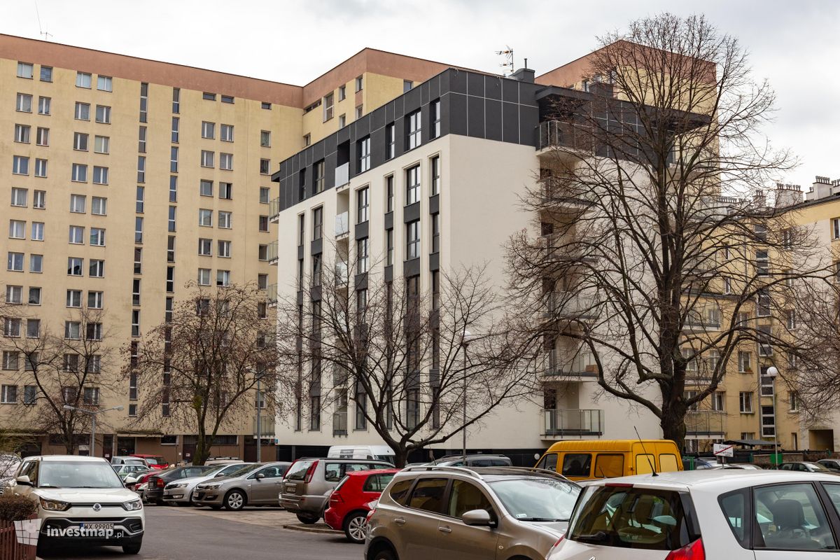 Zdjęcie [Warszawa] Budynek wielorodzinny "Chłodna Square Apartments" fot. Jakub Zazula 