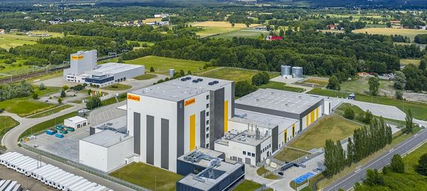 W Wielkopolsce powstała jedna z najnowocześniejszych fabryk karmy suchej dla zwierząt domowych w Europie