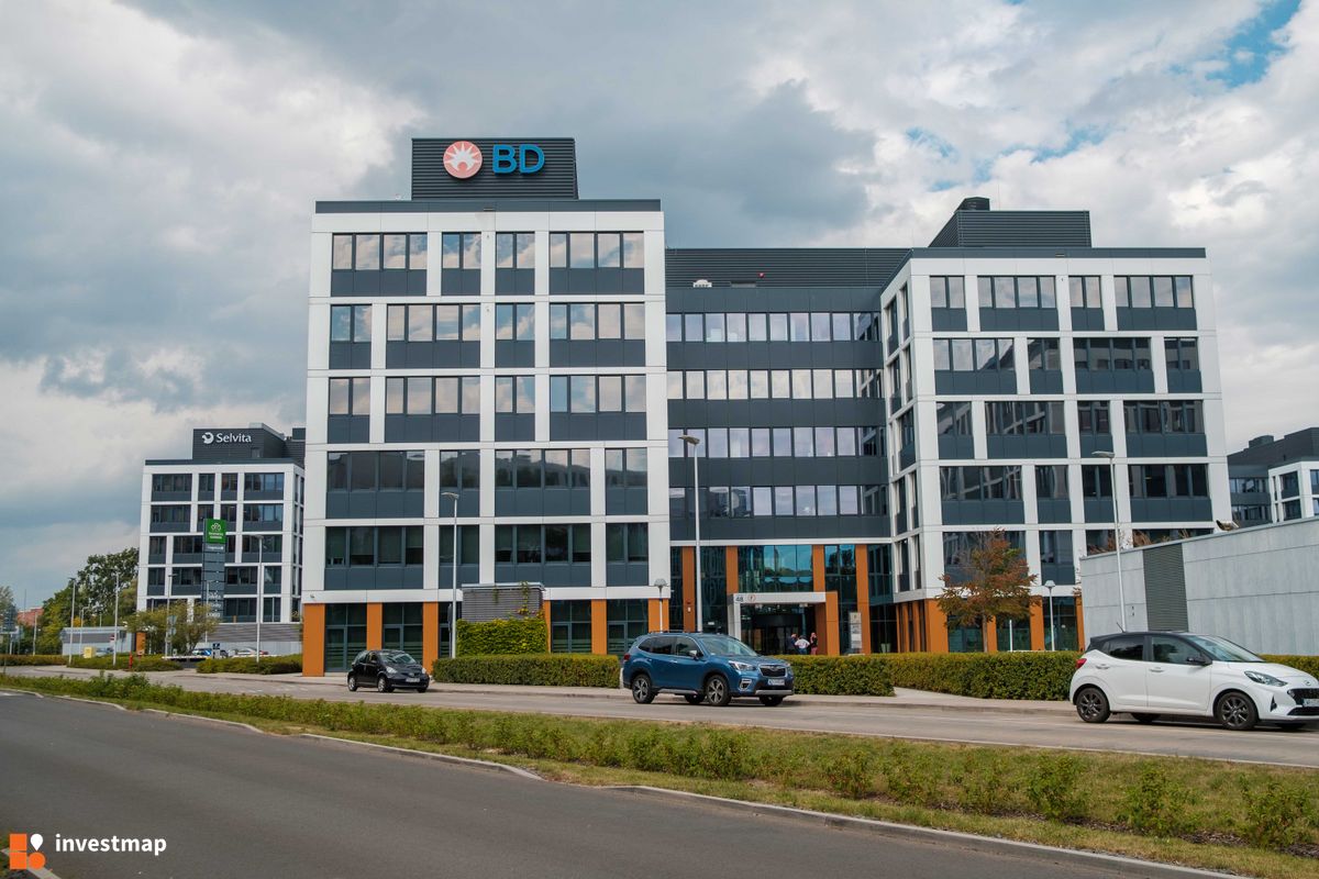 Zdjęcie Wrocław Business Garden fot. Jakub Zazula 