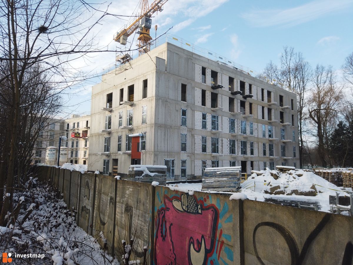 Zdjęcie Al. Pokoju 64 fot. Damian Daraż 