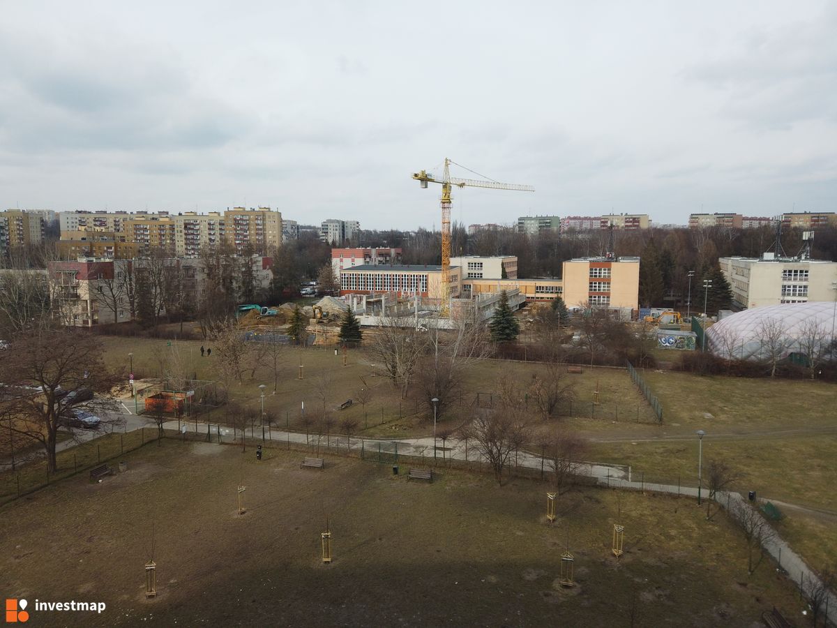 Zdjęcie Hala Sportowa, os. Dywizjonu fot. Damian Daraż 