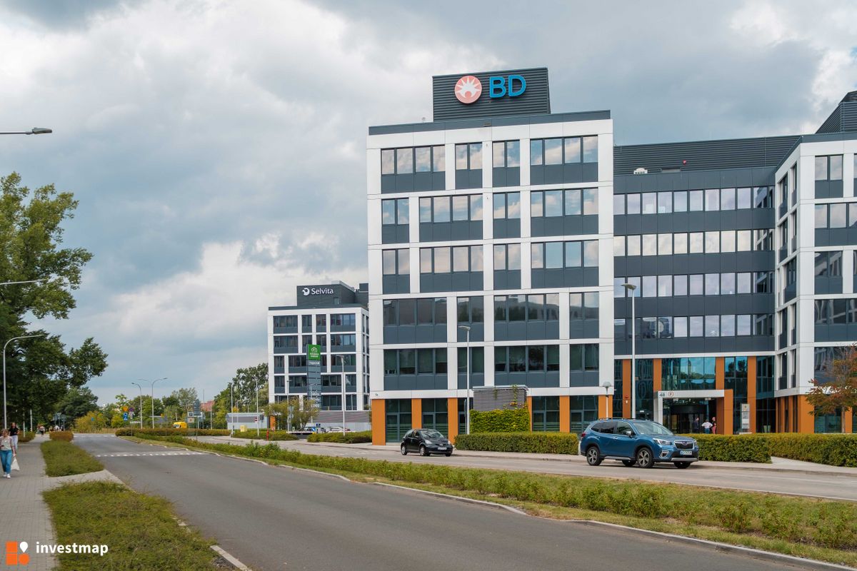 Zdjęcie Wrocław Business Garden fot. Jakub Zazula 