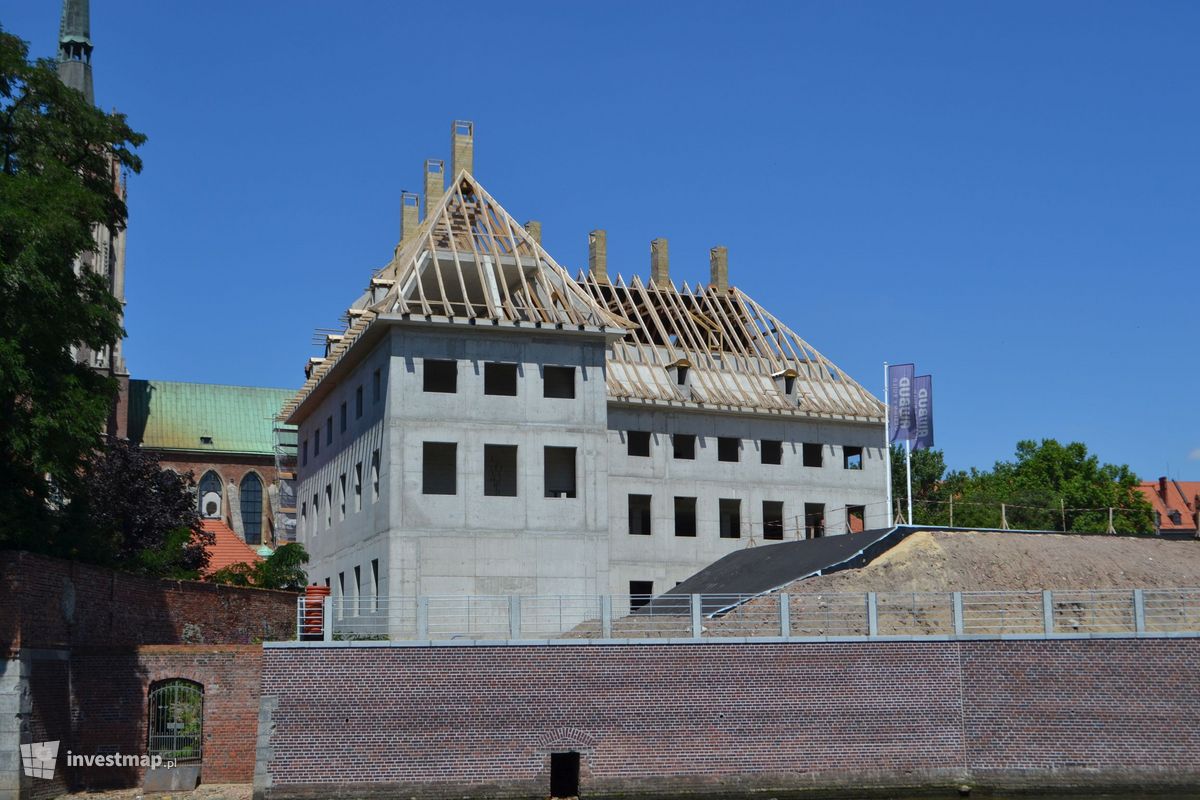 Zdjęcie [Wrocław] Archidiecezjalna Biblioteka na Ostrowie Tumskim fot. Jan Augustynowski