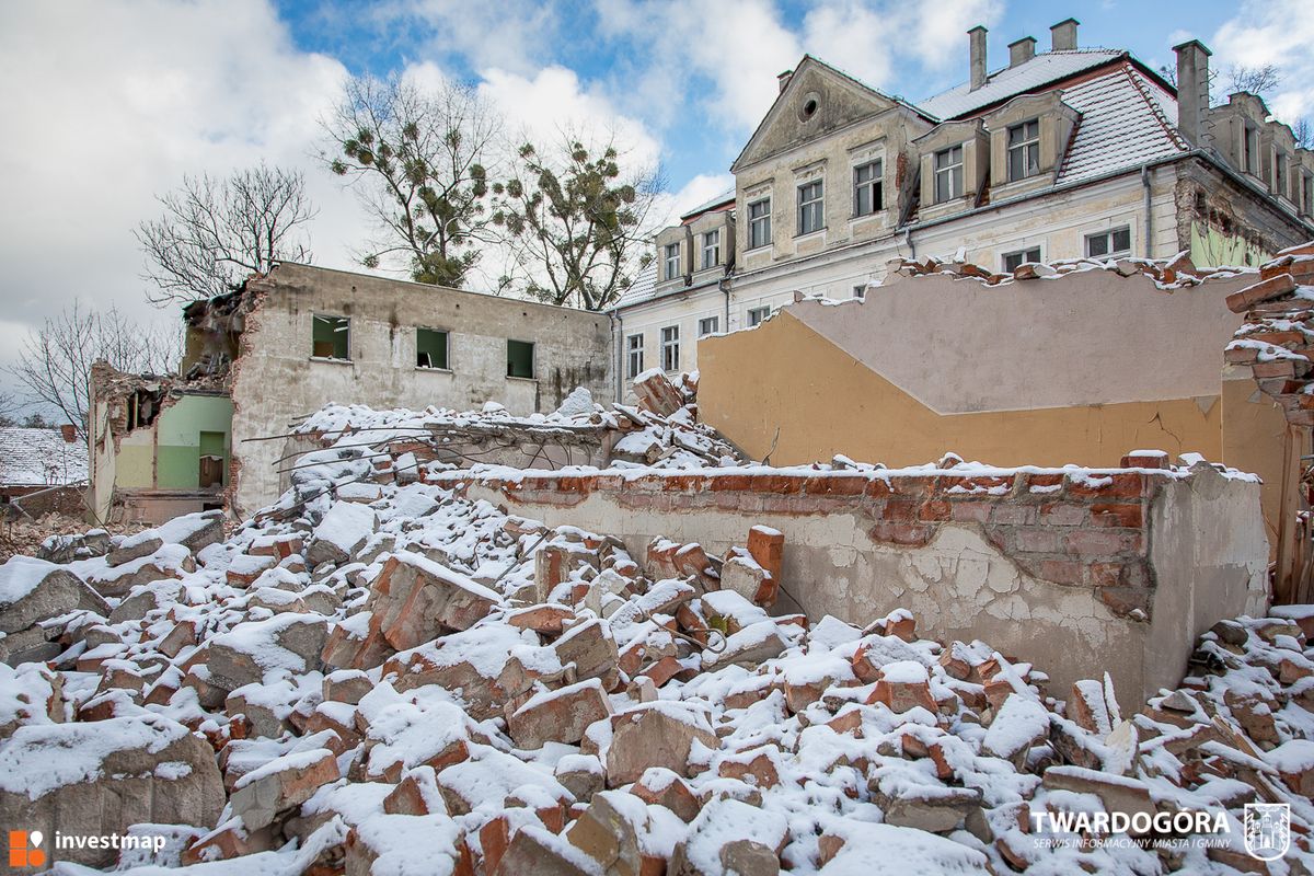 Zdjęcie Pałac (rewitaryzacja) fot. Orzech 