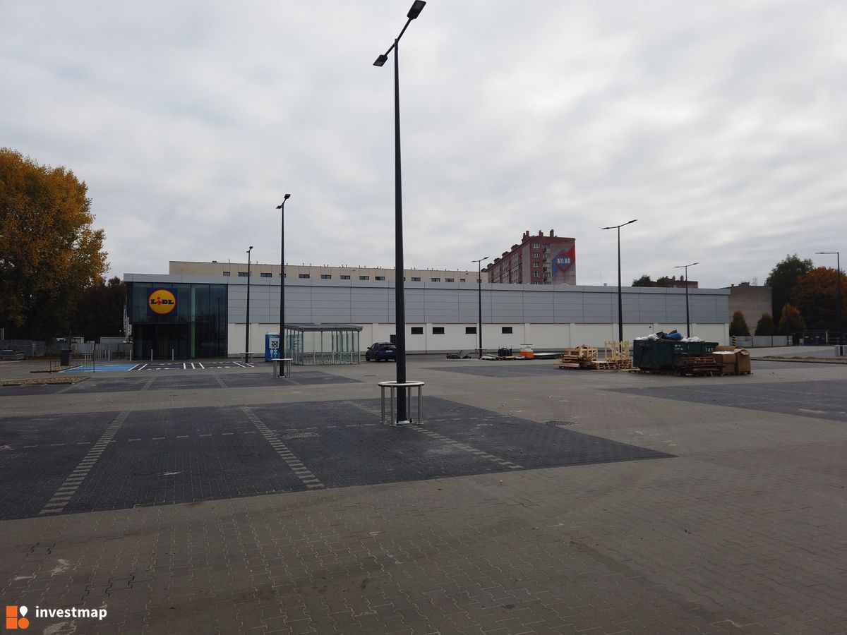 Zdjęcie Lidl, ul. Okulickiego fot. Damian Daraż 