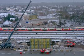 Warszawa: Rosną podpory wiaduktu w Rembertowie [ZDJĘCIA]