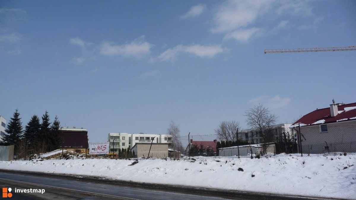 Zdjęcie [Lublin] Budynek wielorodzinny z usługami, ul. Chodźki 25 fot. bista 