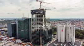 W Poznaniu trwa budowa 116-metrowego biurowca Andersia Silver, najwyższego budynku w Wielkopolsce [FILM]