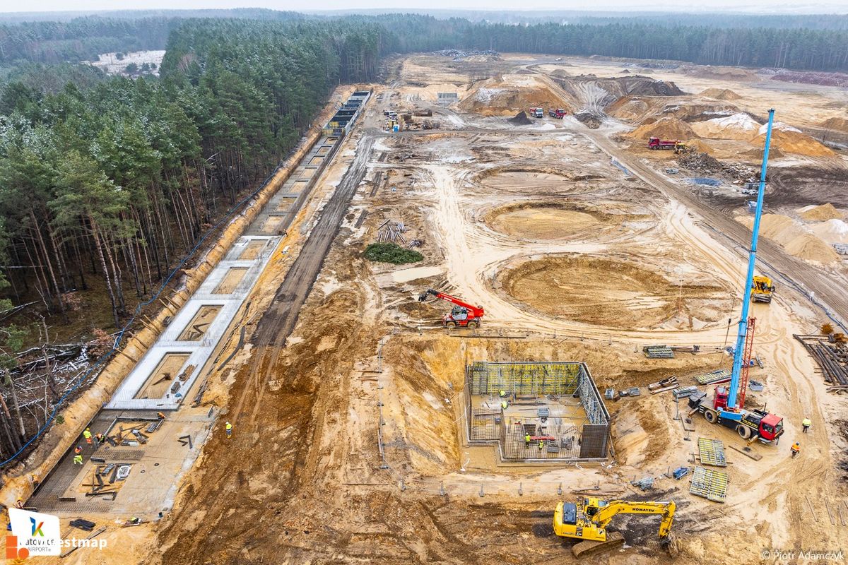 Zdjęcie [Pyrzowice] Port lotniczy w Katowice-Pyrzowice - inwestycje i nowe połączenia lotnicze fot. Orzech 