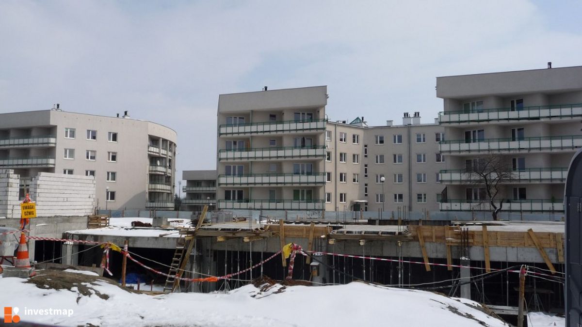 Zdjęcie [Lublin] Budynek wielorodzinny, ul. Laurowa 6, 8 fot. bista 