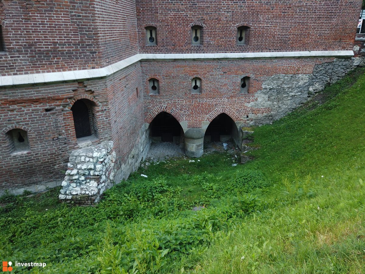 Zdjęcie Barbakan fot. Damian Daraż 