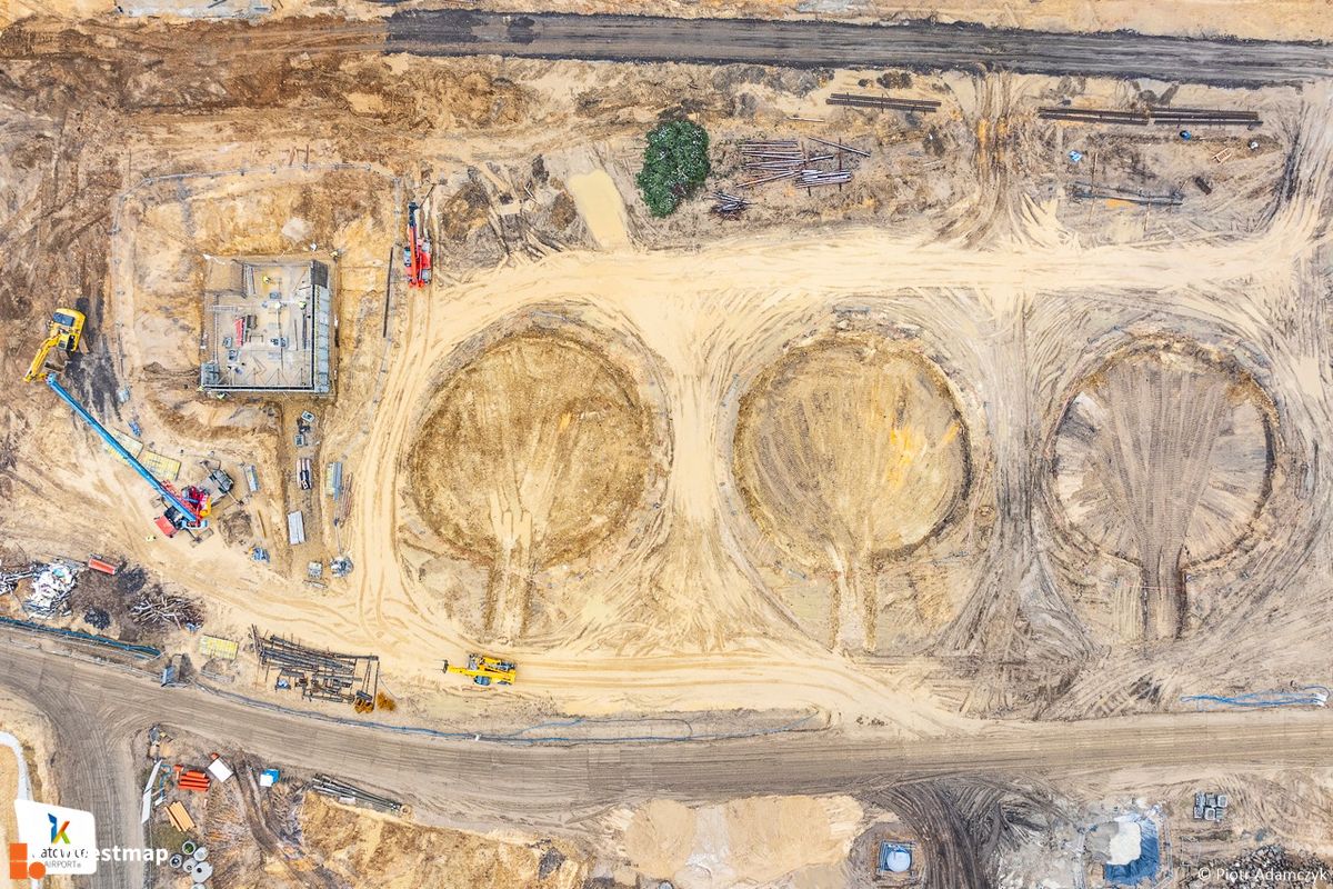 Zdjęcie [Pyrzowice] Port lotniczy w Katowice-Pyrzowice - inwestycje i nowe połączenia lotnicze fot. Orzech 