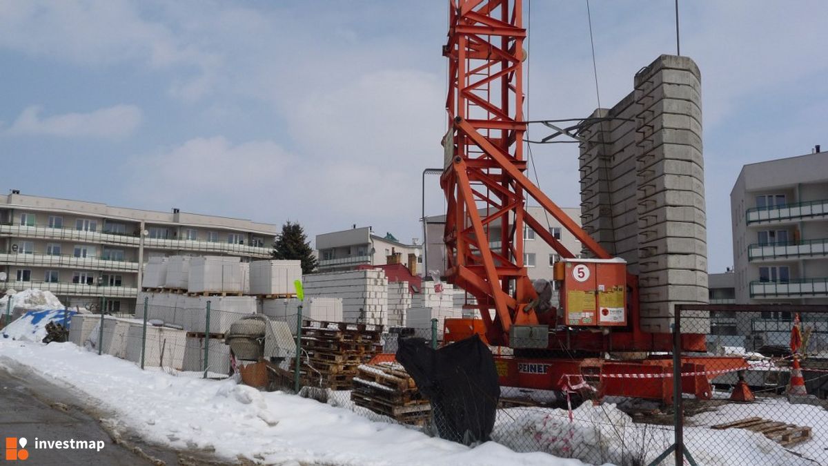 Zdjęcie [Lublin] Budynek wielorodzinny, ul. Laurowa 6, 8 fot. bista 