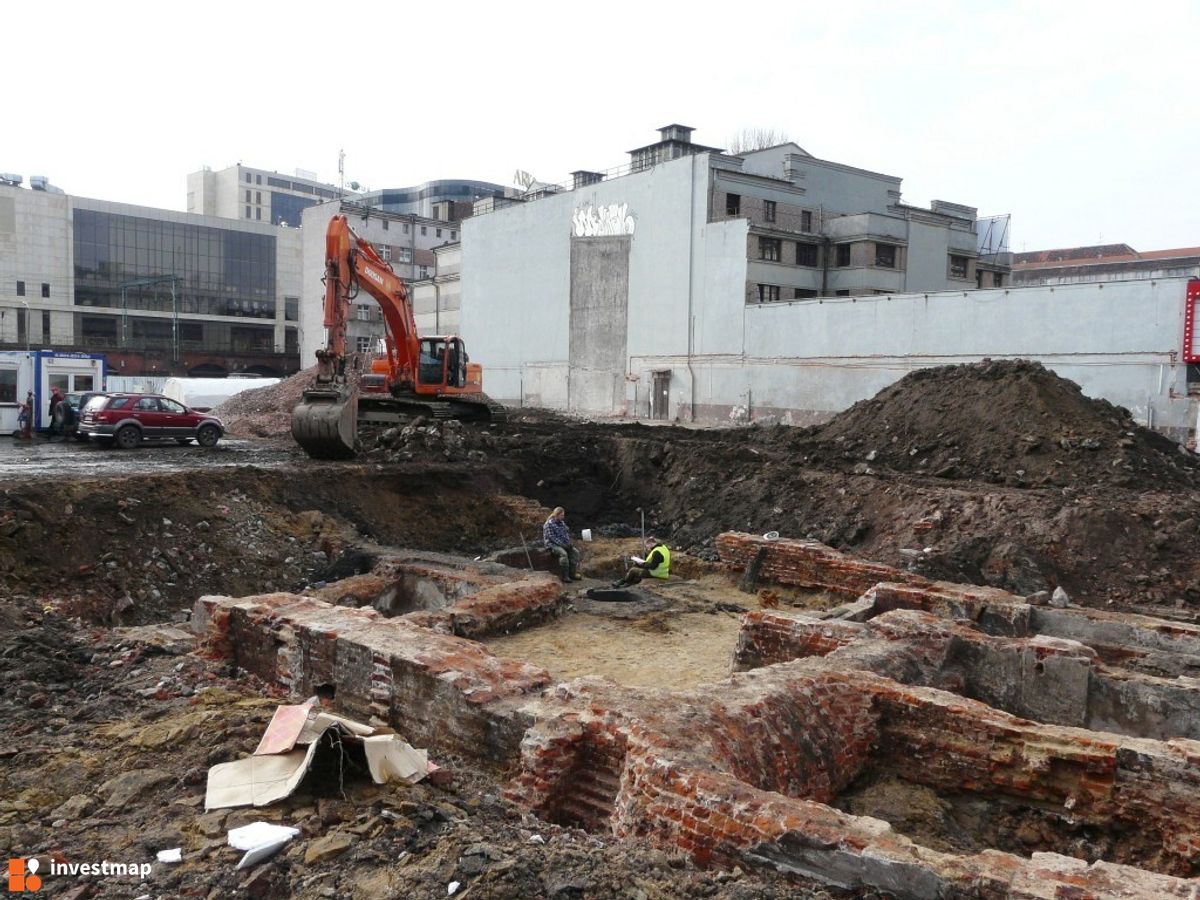 Zdjęcie [Wrocław] Kompleks hotelowo-handlowo-apartamentowy "Centrum Metropol" fot. alsen strasse 67 