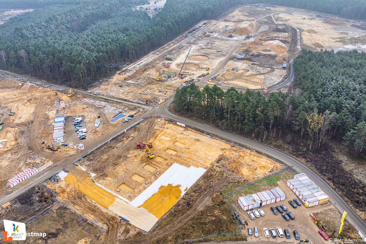 Zdjęcie [Pyrzowice] Port lotniczy w Katowice-Pyrzowice - inwestycje i nowe połączenia lotnicze fot. Orzech 