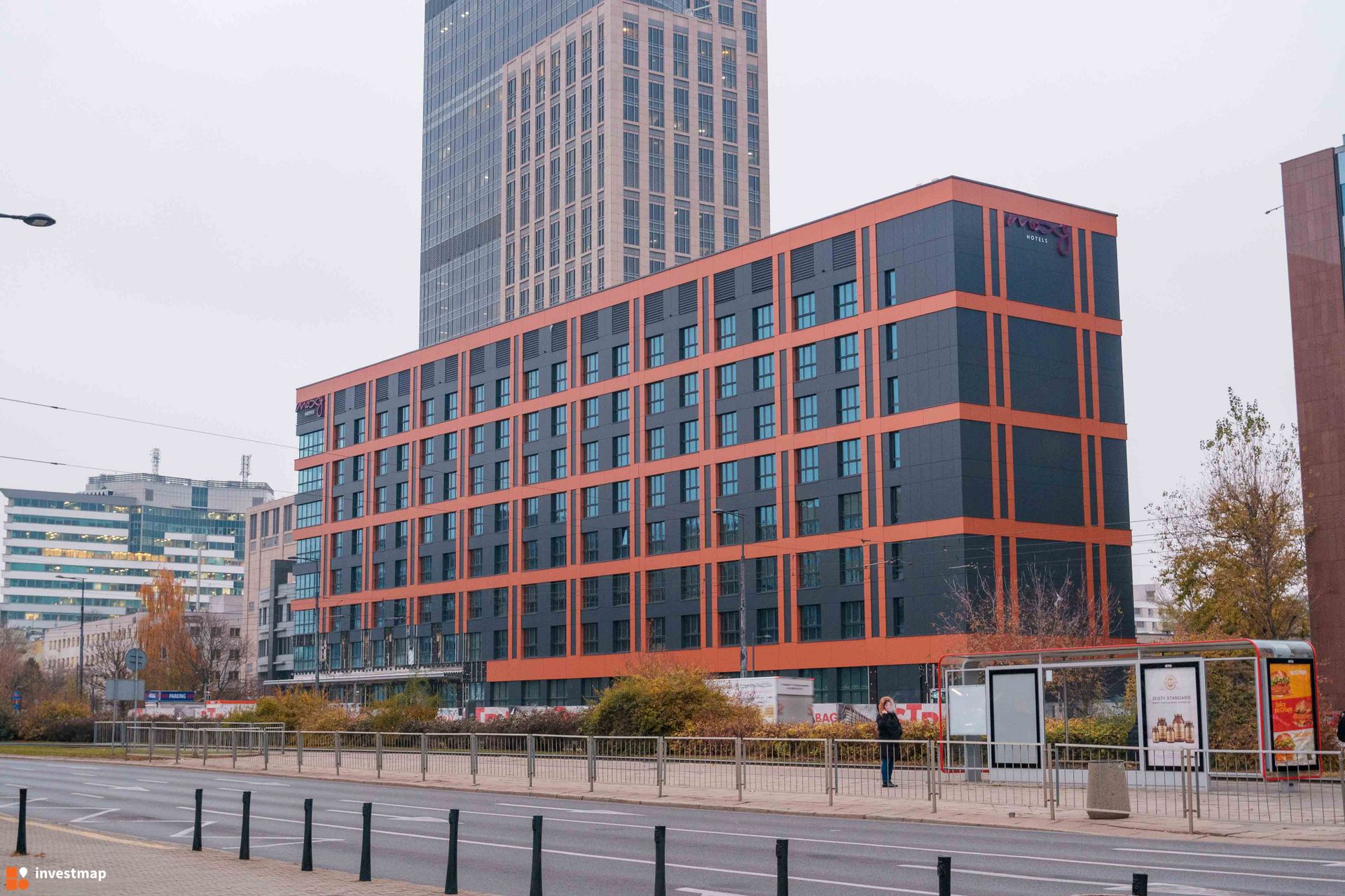 Dobiega końca budowa hotelu Moxy Centrum Warszawa 