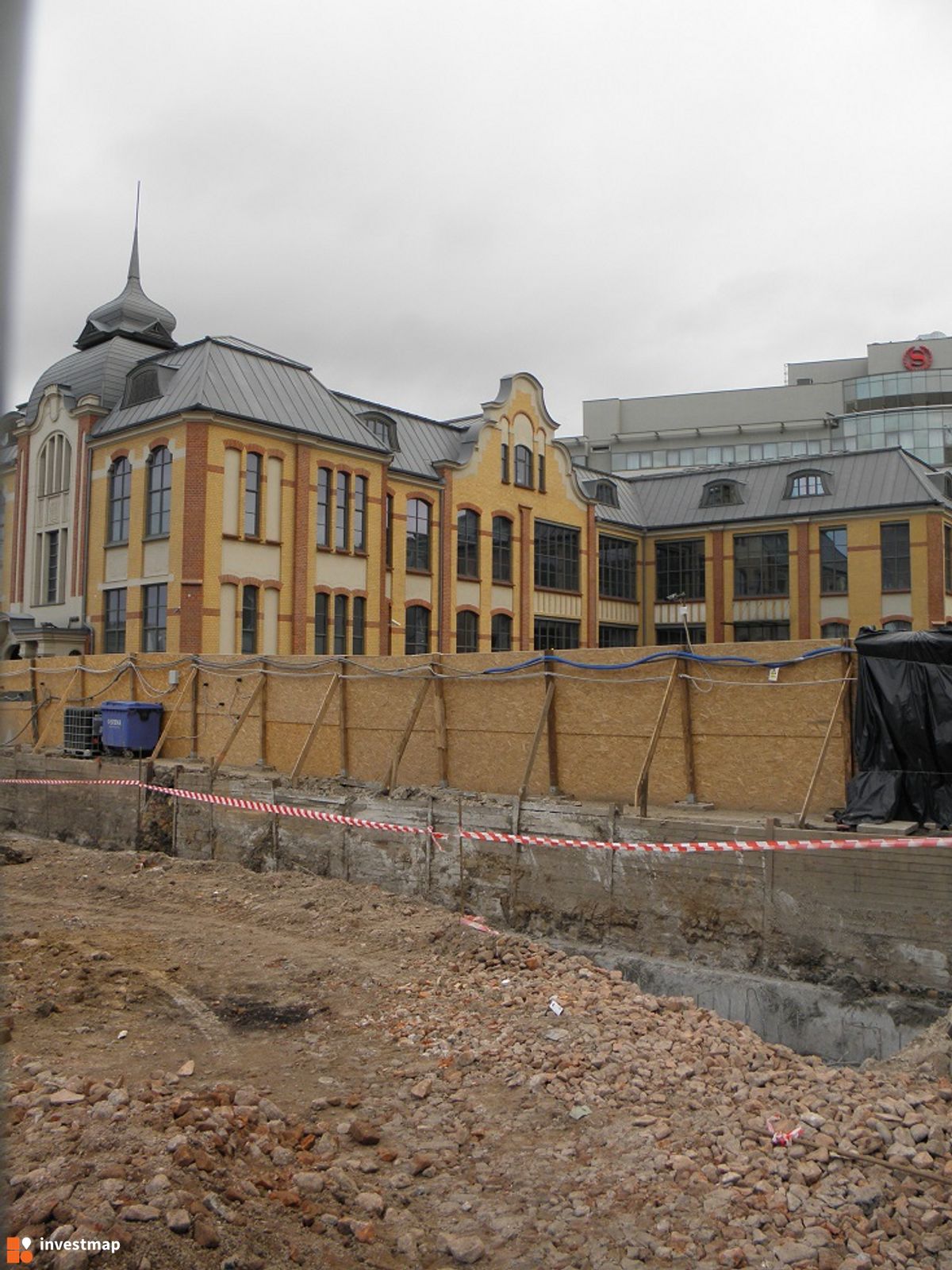 Zdjęcie [Poznań] Biurowiec "Bałtyk" fot. PieEetrek 