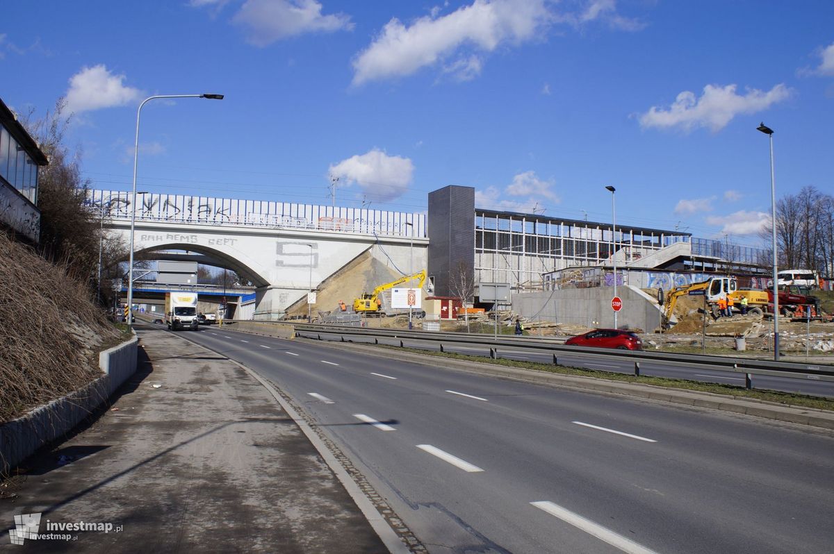 Zdjęcie Parking P+R Bronowice, ul. Złoty Róg 58 fot. Damian Daraż 